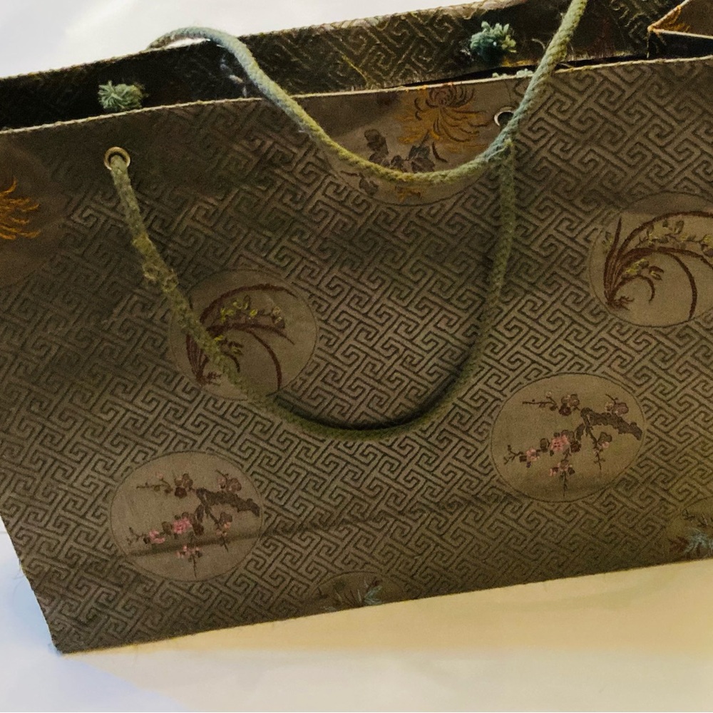 Vintage Chinese fabric shopping gift bag green silk cord handles
